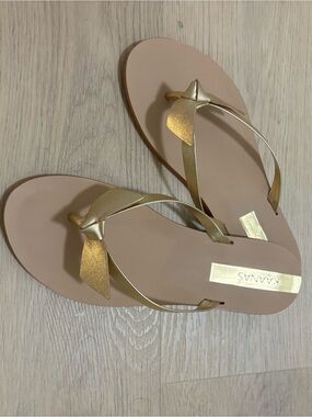 Kaanas Metallic Gold Bow Thong Sandals for Women